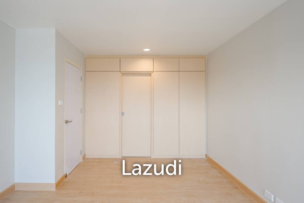 144 sqm condo at The Waterford Diamond Khlong Toei Bangkok