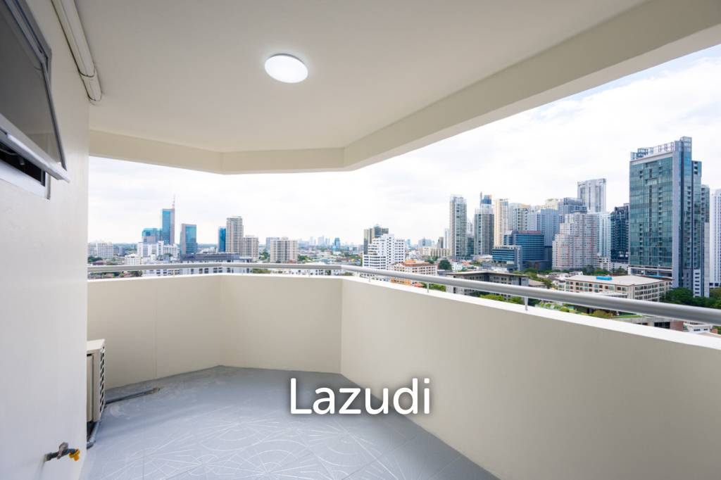 144 sqm condo at The Waterford Diamond Khlong Toei Bangkok