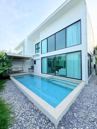 Brand New Pet-Friendly Pool Villa for Rent in Quiet Pa Klok Area