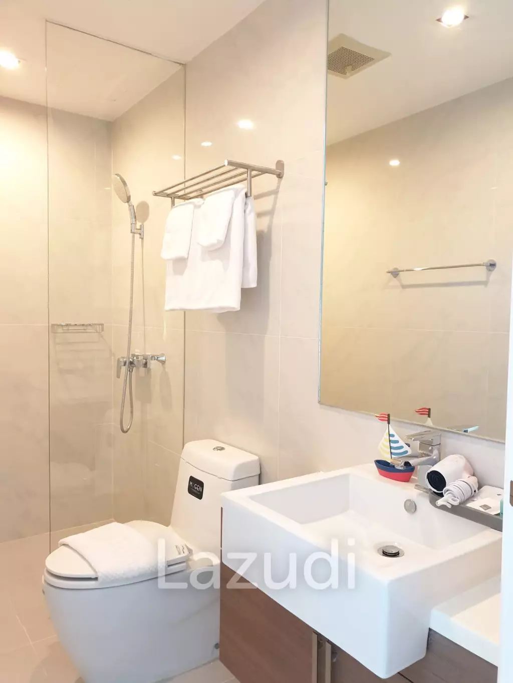 66 sqm 2 bedroom condo on 4th floor at My Resort