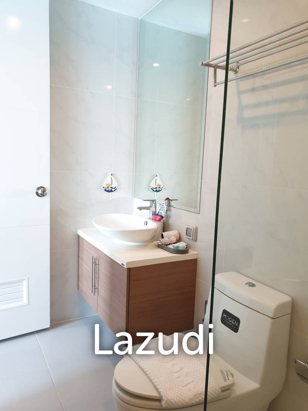66 sqm 2 bedroom condo on 4th floor at My Resort