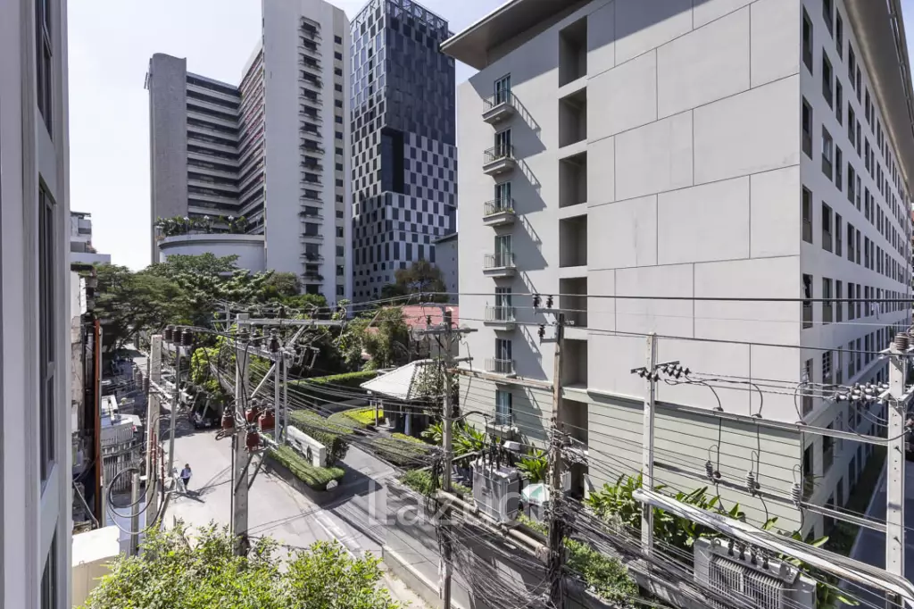 69 sqm modern 2 bedroom condo at KLASS Siam Pathum Wan Bangkok