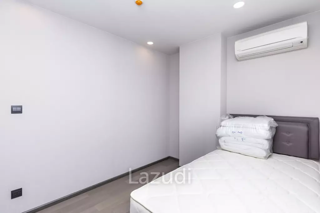 69 sqm modern 2 bedroom condo at KLASS Siam Pathum Wan Bangkok