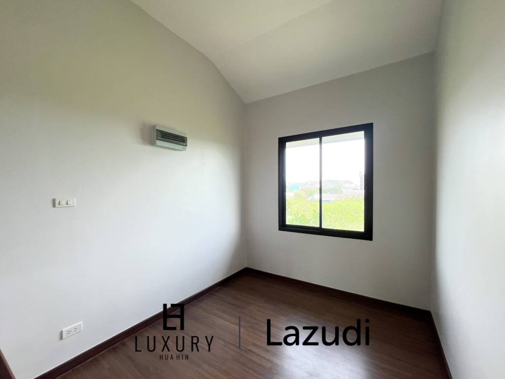 134 sqm modern townhouse in Nong Khae Hua Hin with garden