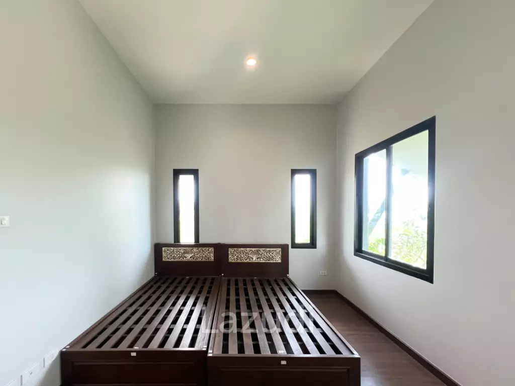 134 sqm modern townhouse in Nong Khae Hua Hin with garden