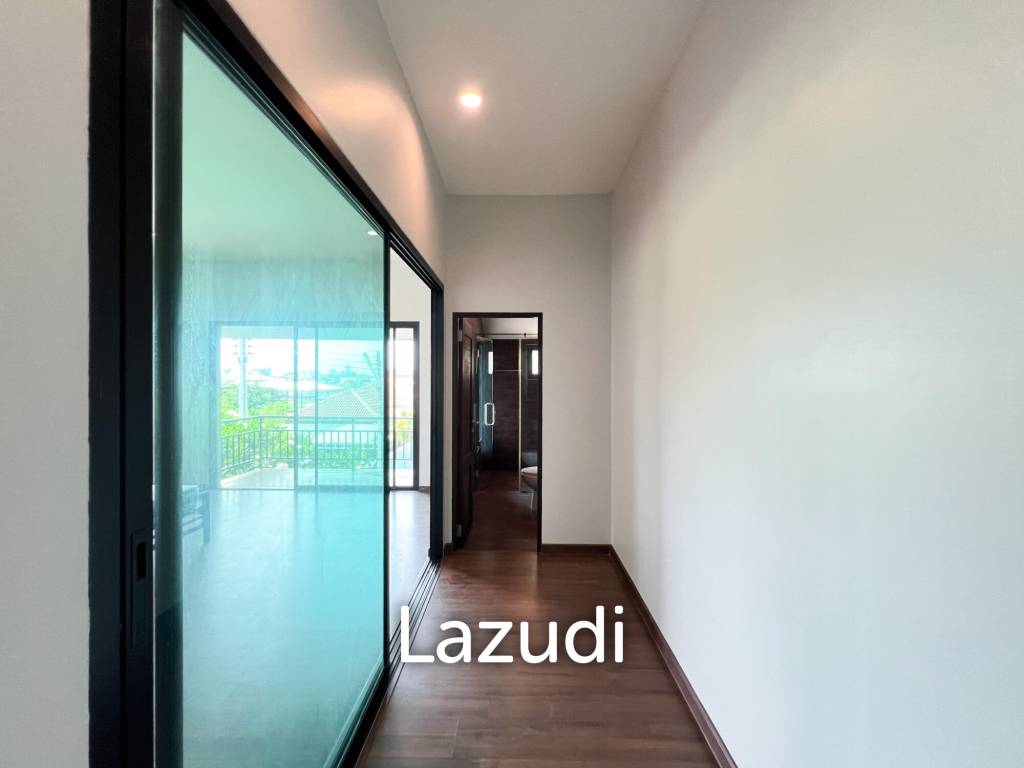 134 sqm modern townhouse in Nong Khae Hua Hin with garden