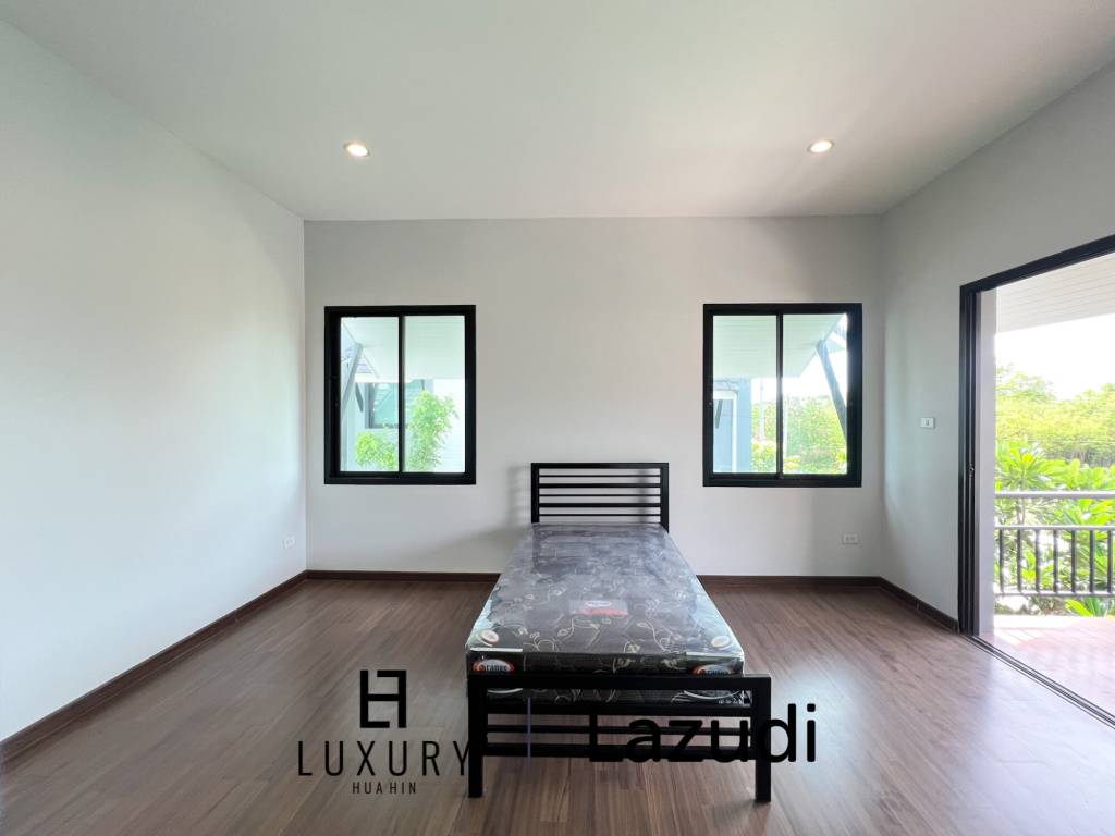 134 sqm modern townhouse in Nong Khae Hua Hin with garden
