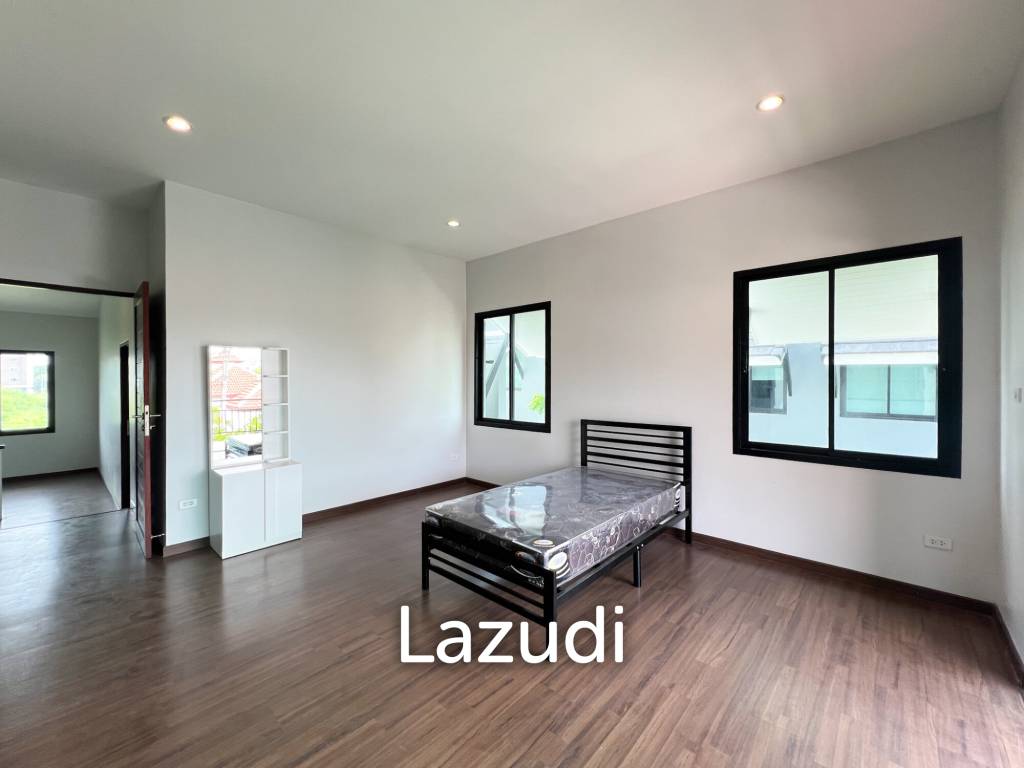 134 sqm modern townhouse in Nong Khae Hua Hin with garden