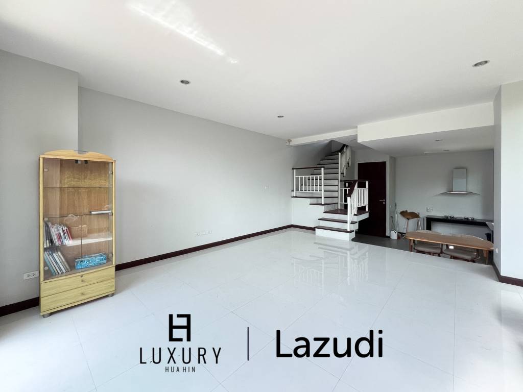 134 sqm modern townhouse in Nong Khae Hua Hin with garden