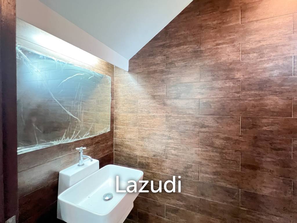 134 sqm modern townhouse in Nong Khae Hua Hin with garden