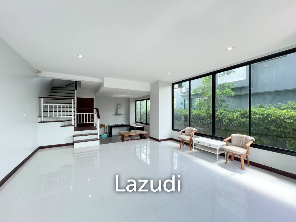 134 sqm modern townhouse in Nong Khae Hua Hin with garden