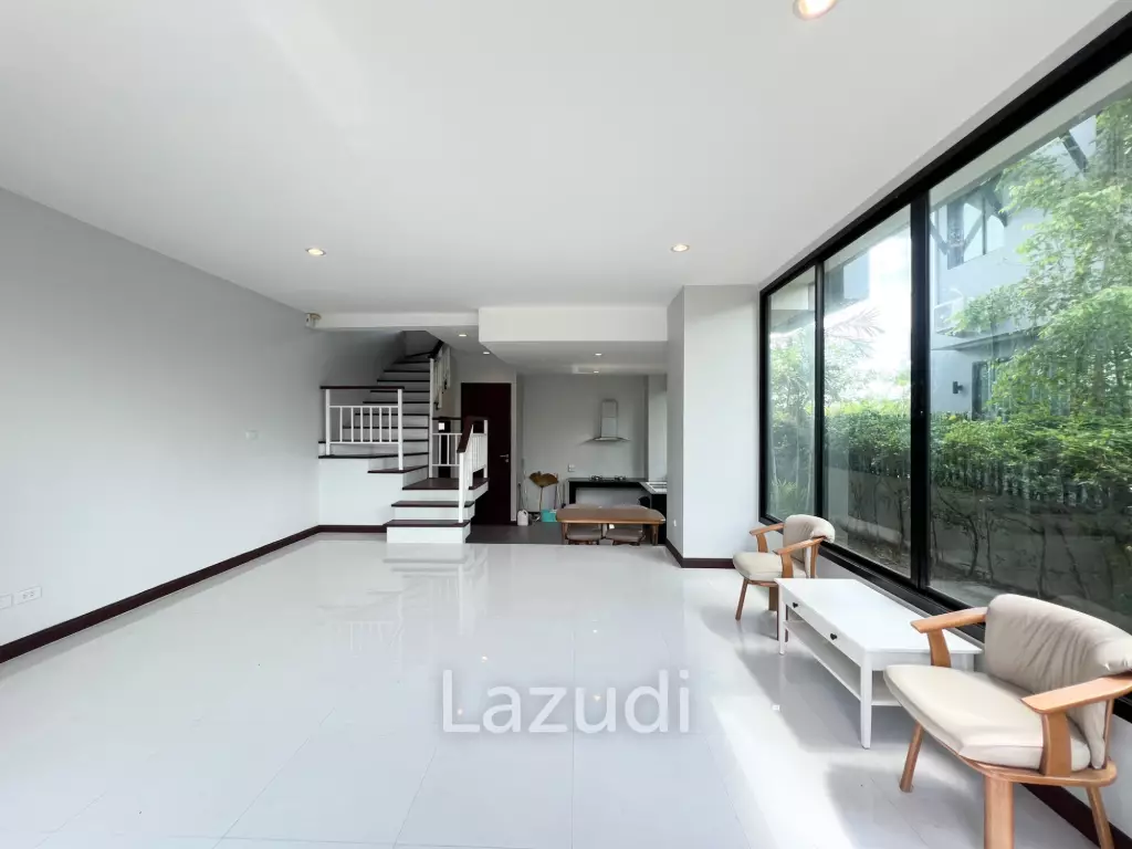 134 sqm modern townhouse in Nong Khae Hua Hin with garden