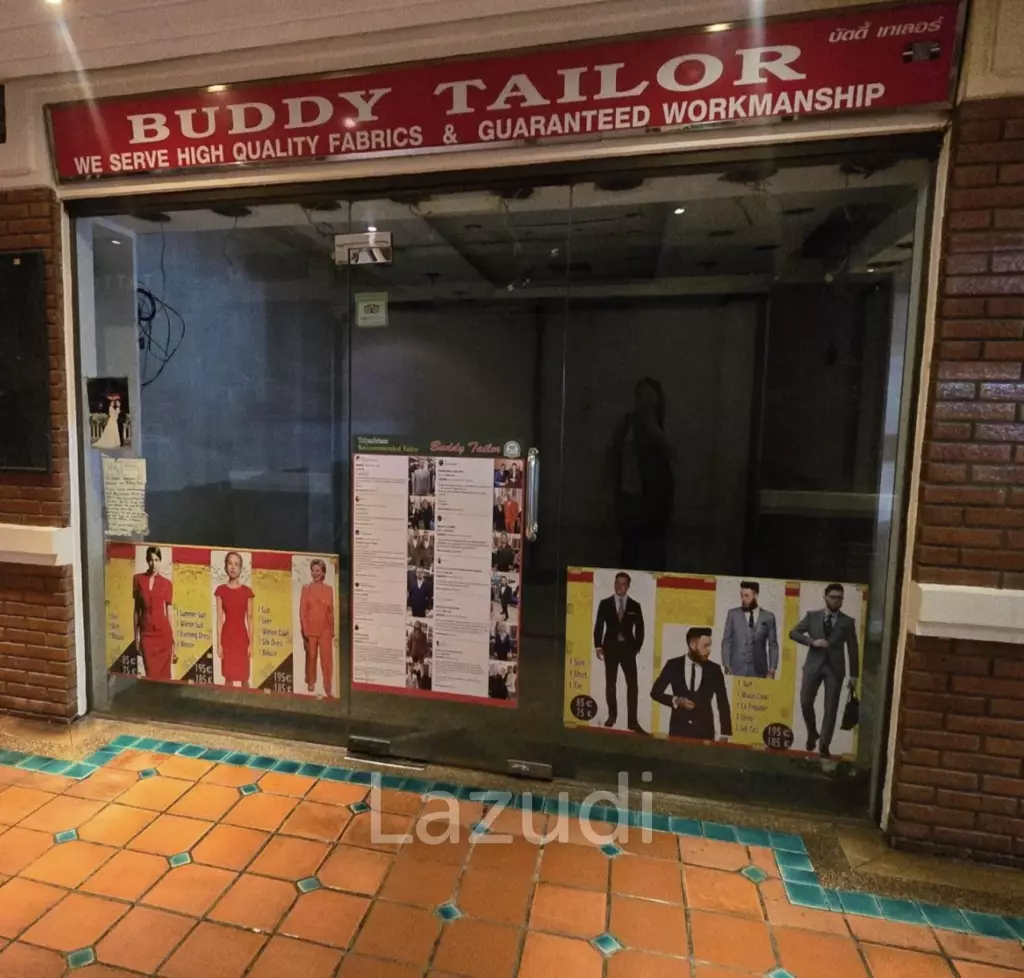 25 sqm Retail Unit in Khao San Road