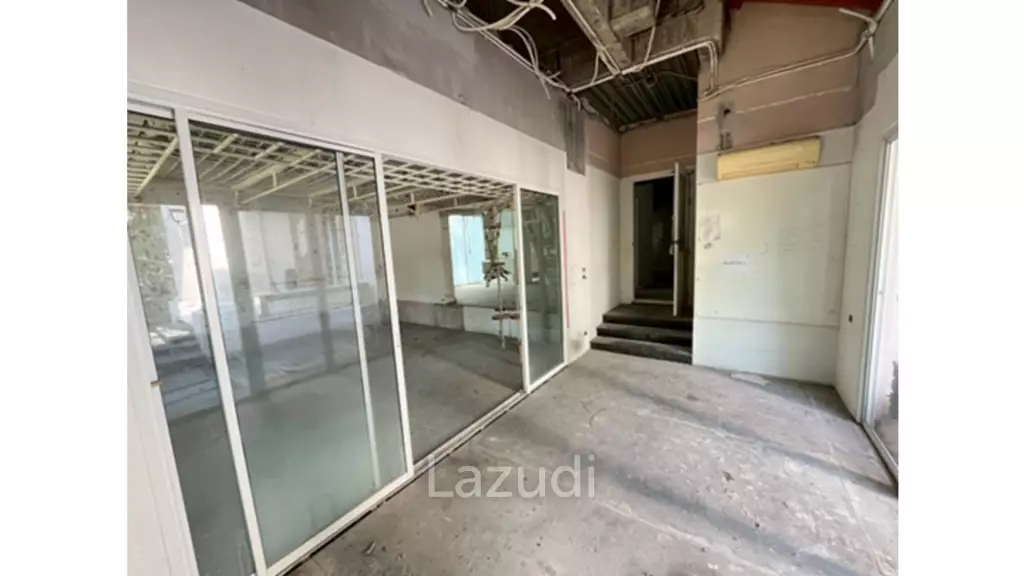 530 sqm detached house in Prukpirom Regent Sukhumvit