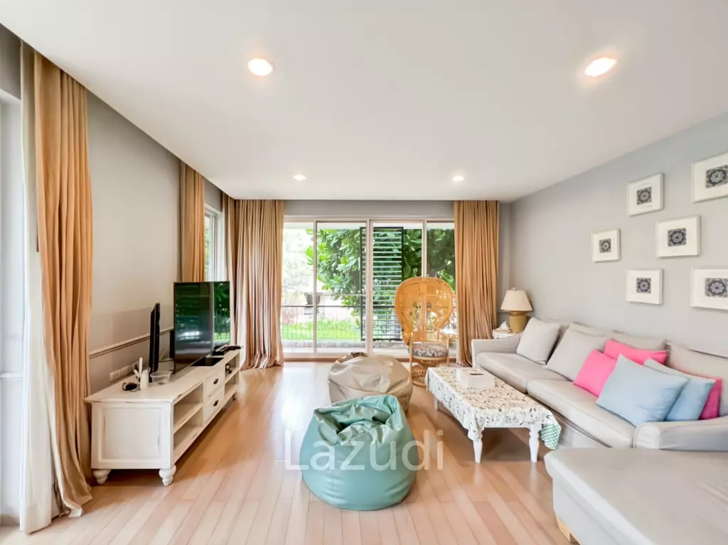 คอนโดหรู 225 ตร.ม. 3 ห้องนอนวิวทะเลในบ้านนับคลื่น