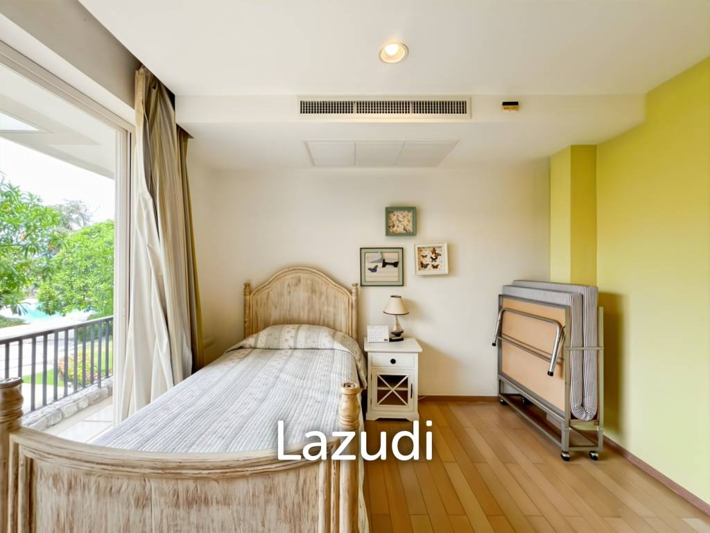 คอนโดหรู 225 ตร.ม. 3 ห้องนอนวิวทะเลในบ้านนับคลื่น
