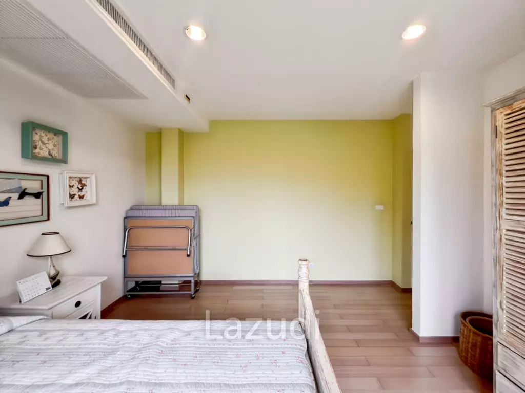 คอนโดหรู 225 ตร.ม. 3 ห้องนอนวิวทะเลในบ้านนับคลื่น