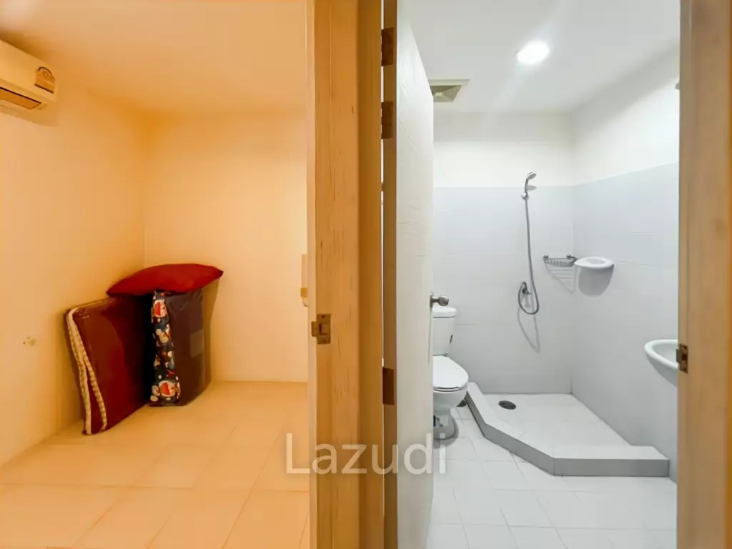 คอนโดหรู 225 ตร.ม. 3 ห้องนอนวิวทะเลในบ้านนับคลื่น