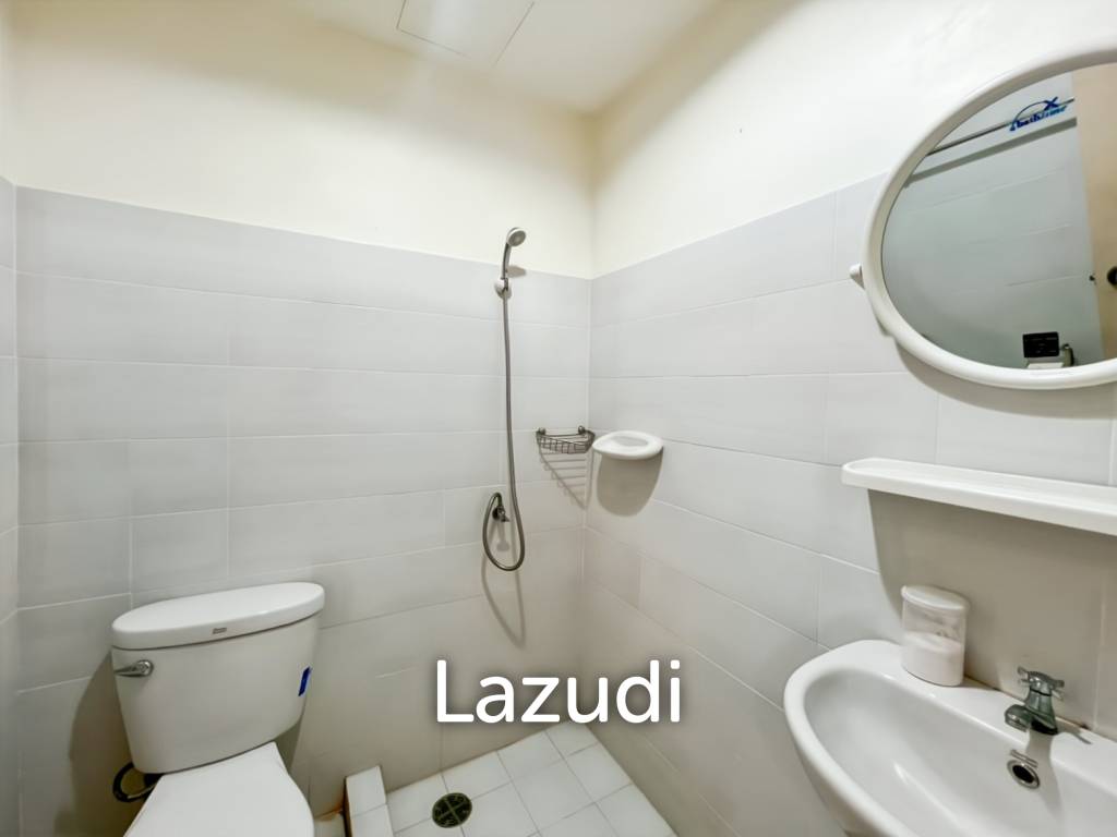 คอนโดหรู 225 ตร.ม. 3 ห้องนอนวิวทะเลในบ้านนับคลื่น