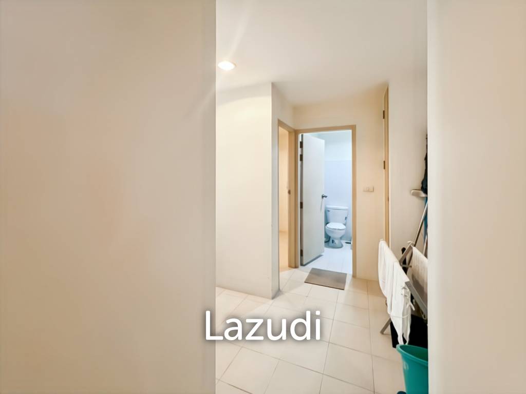 คอนโดหรู 225 ตร.ม. 3 ห้องนอนวิวทะเลในบ้านนับคลื่น