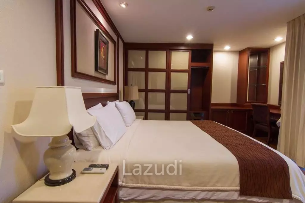 65 sqm 1 Bedroom Apartment on 14th Floor at Antique Palace Wattana Bangkok
