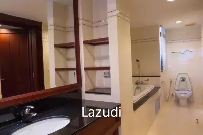 65 sqm 1 Bedroom Apartment on 14th Floor at Antique Palace Wattana Bangkok