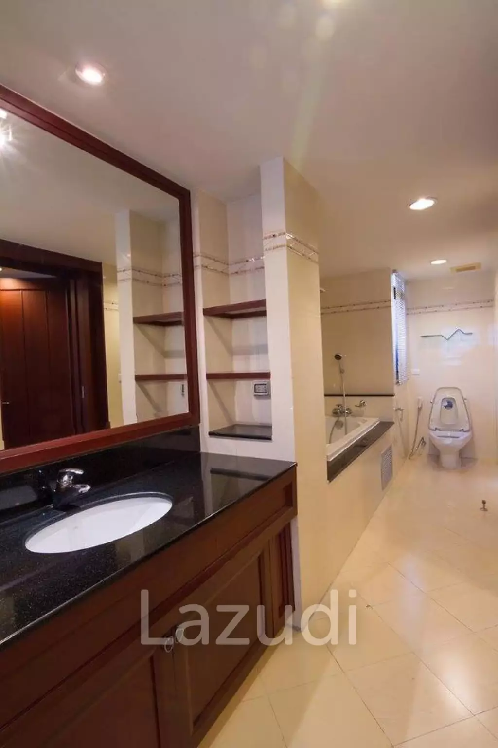 65 sqm 1 Bedroom Apartment on 14th Floor at Antique Palace Wattana Bangkok