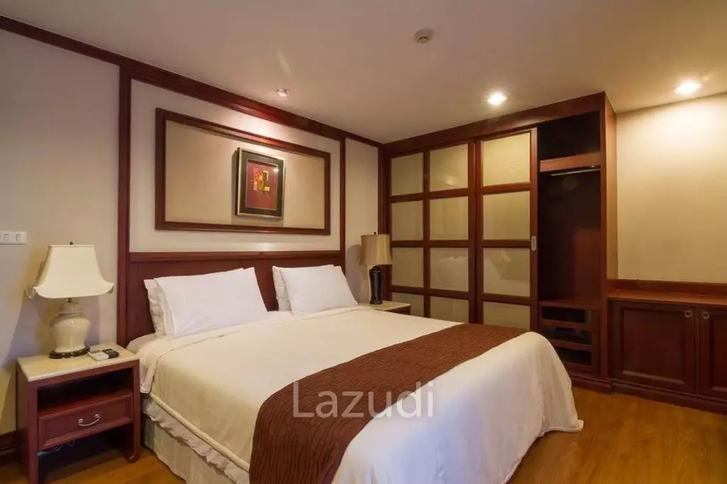 65 sqm 1 Bedroom Apartment on 14th Floor at Antique Palace Wattana Bangkok