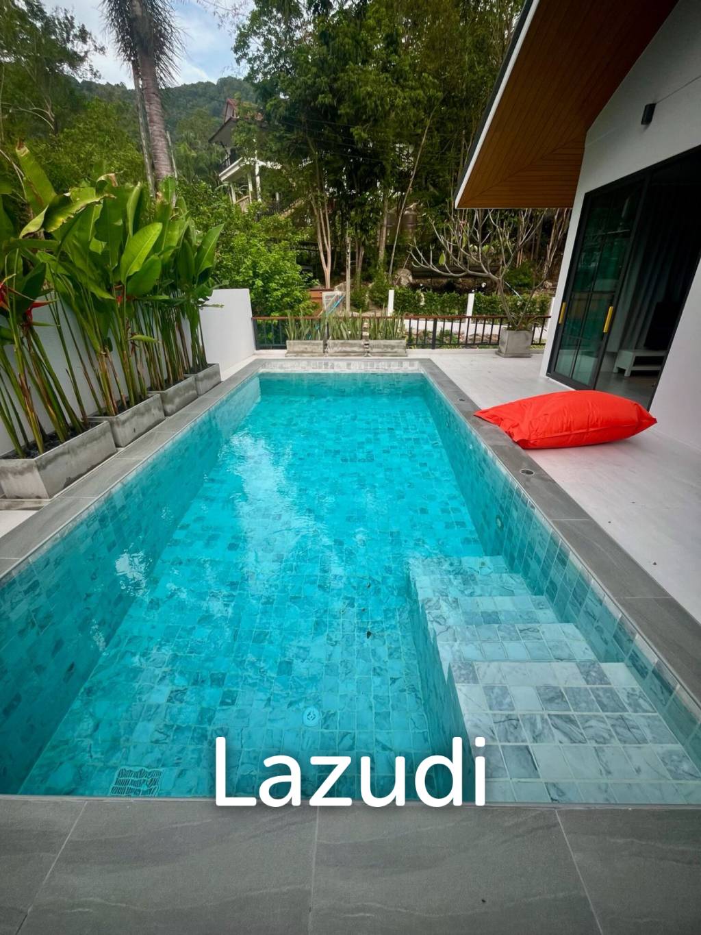 Newly Completed 3-Bedroom Pool Villa in Bang Makham