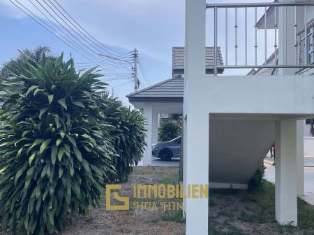 Nice Breeze 5 170 sqm Pool Villa in Huahin