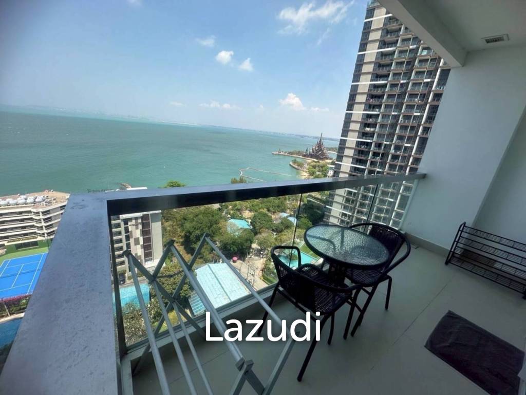 High-Floor Modern Studio at The Palm Wongamat