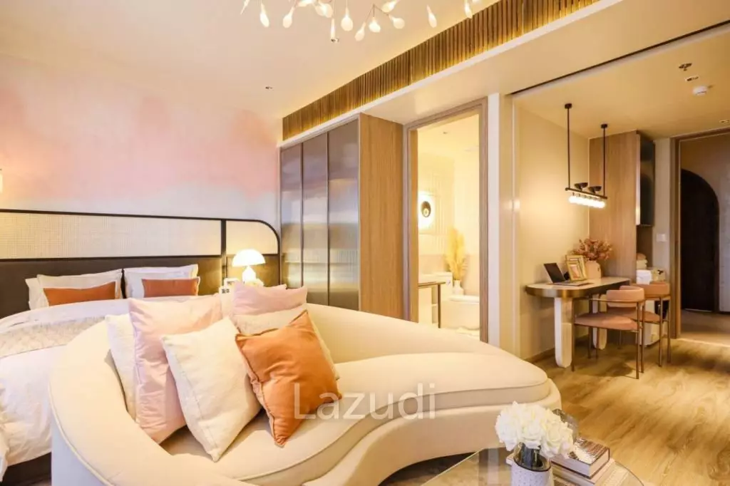 Luxury Beachfront 1-Bedroom Unit at Arom Jomtien