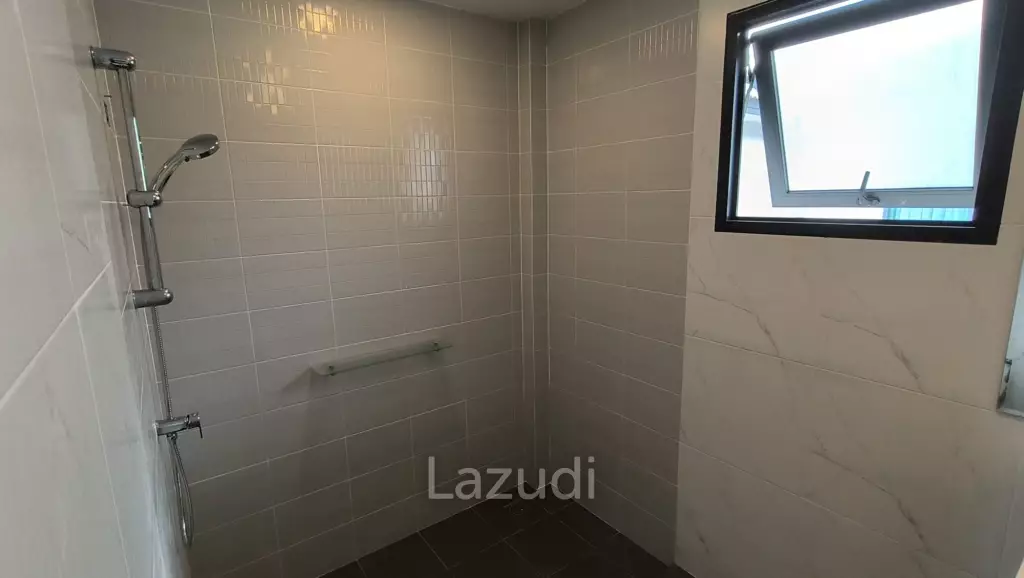 4 Bed Centro Onnut-Suvarnabhumi