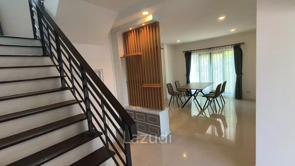 4 Bed Centro Onnut-Suvarnabhumi