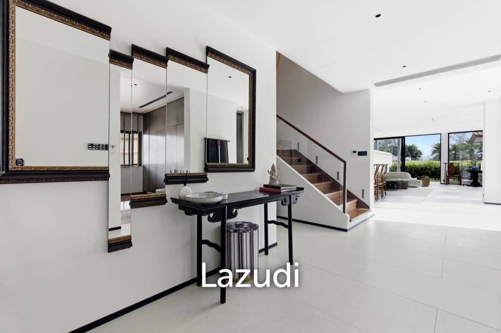 Modern 2-Storey Pool Villa for Sale in Laguna Phuket