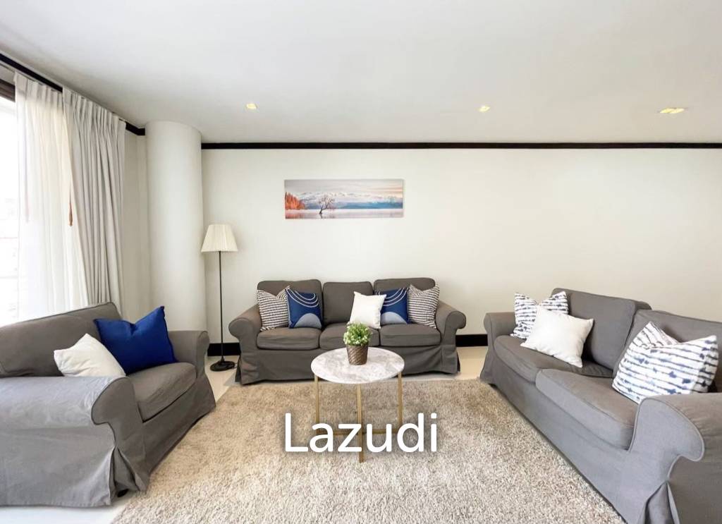 154 sqm 3-Bed Condo on 3rd Floor in PR Court Khlong Tan Nuea Bangkok