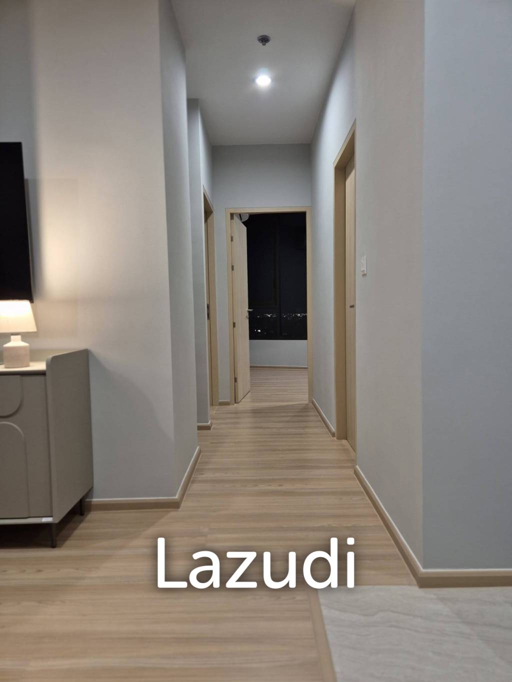 55sqm 2 Bed Condo on 22nd Floor Skyrise Avenue Sukhumvit 64 Bangna Bangkok