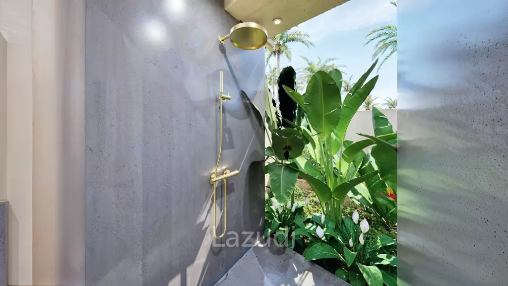Tropical 1-Bedroom in Peaceful Lipa Noi