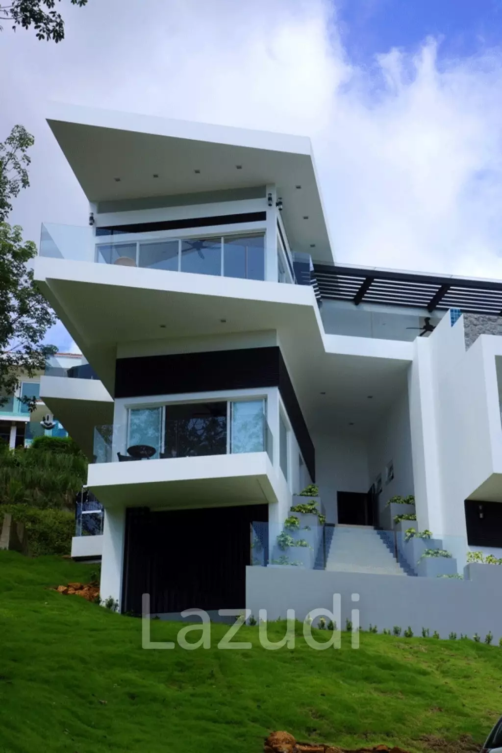5-Bedroom Luxury Estate with Panoramic Phang Nga Bay Views