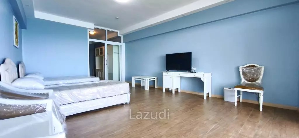 Stunning 22nd Floor Studio at Sunshine Beach Condotel