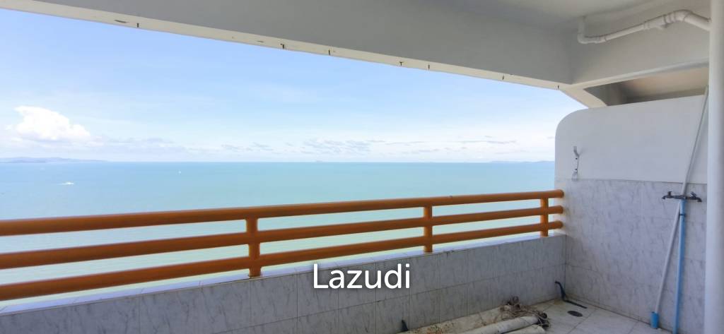 Stunning 21st Floor Studio at Sunshine Beach Condotel