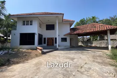 ขายบ้าน 2 ชั้น 1 ห้องนอน ทำเลดีใกล้สนามบินเชียงใหม่