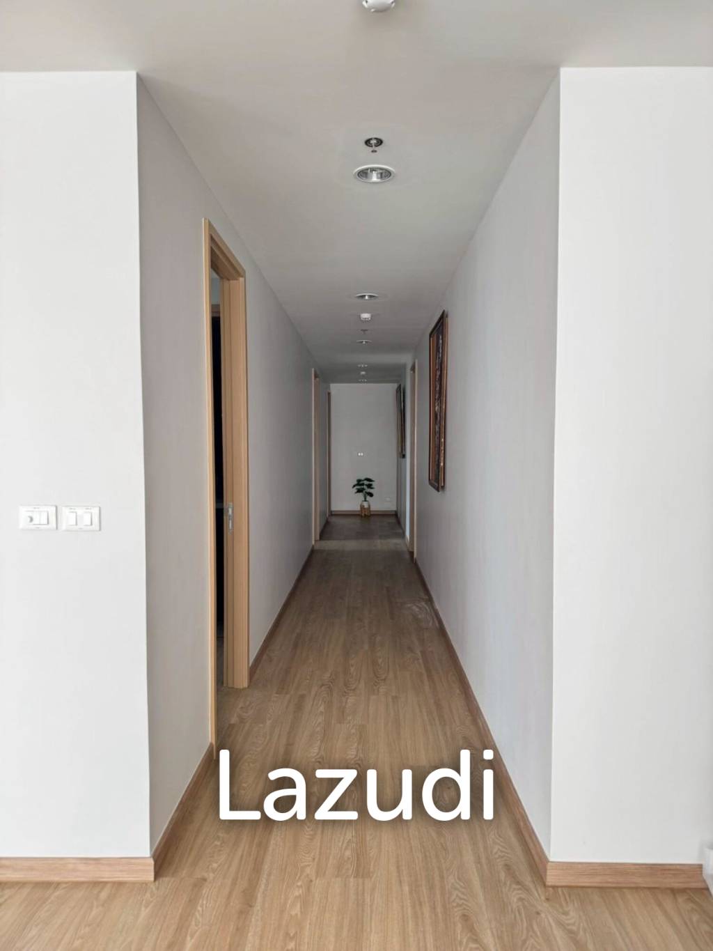 201 sqm modern 3 bedroom apartment in Sathorn 111 Thung Mahamek Bangkok