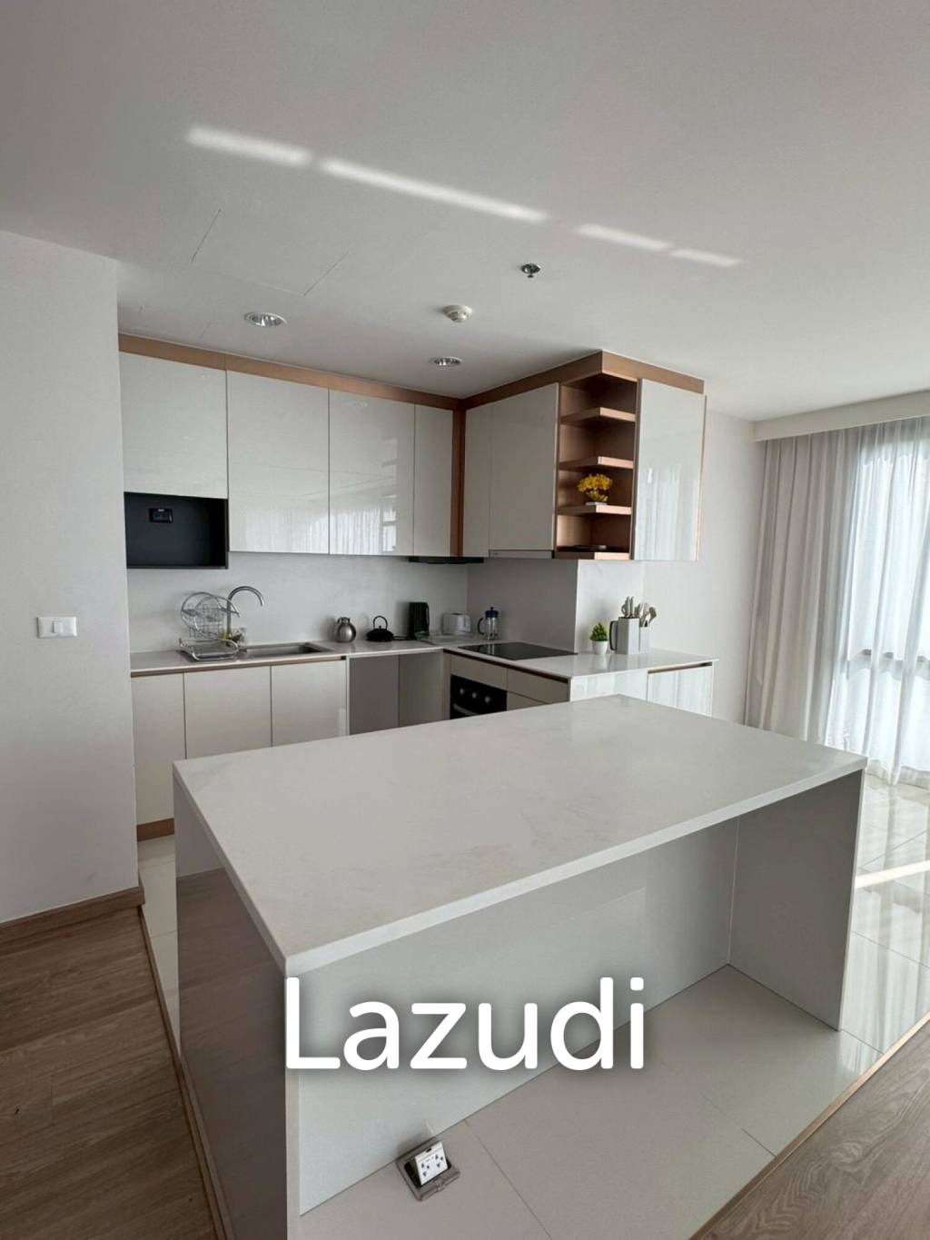 201 sqm modern 3 bedroom apartment in Sathorn 111 Thung Mahamek Bangkok