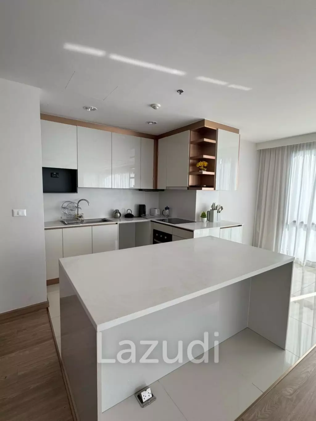 201 sqm modern 3 bedroom apartment in Sathorn 111 Thung Mahamek Bangkok