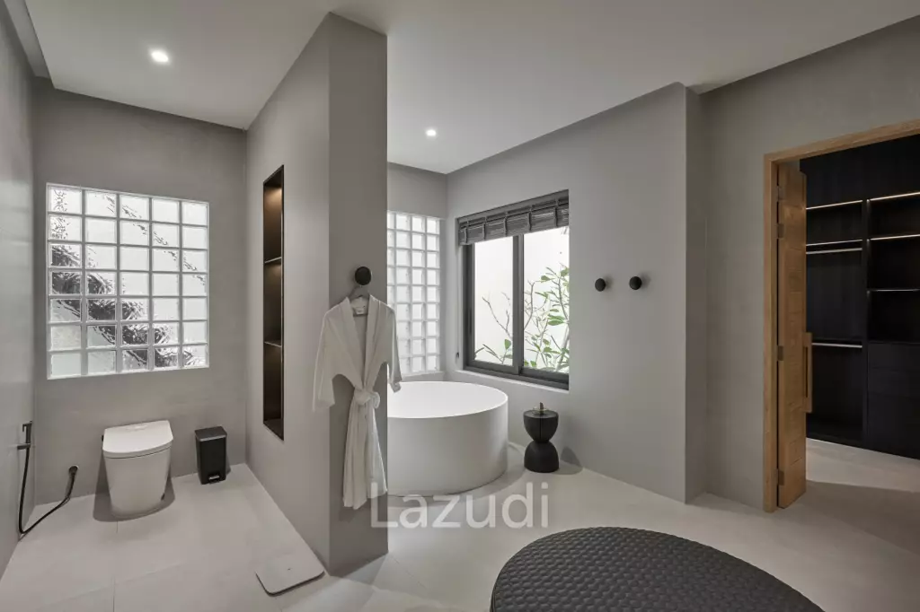 6-Bedroom Pool Villa for Sale with Breathtaking Panoramic Mountain Views