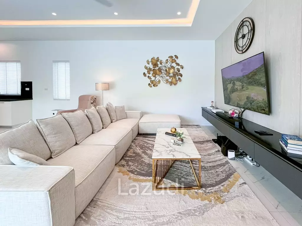 Tropical Golf Retreat Villa at Aria 2, Hua Hin