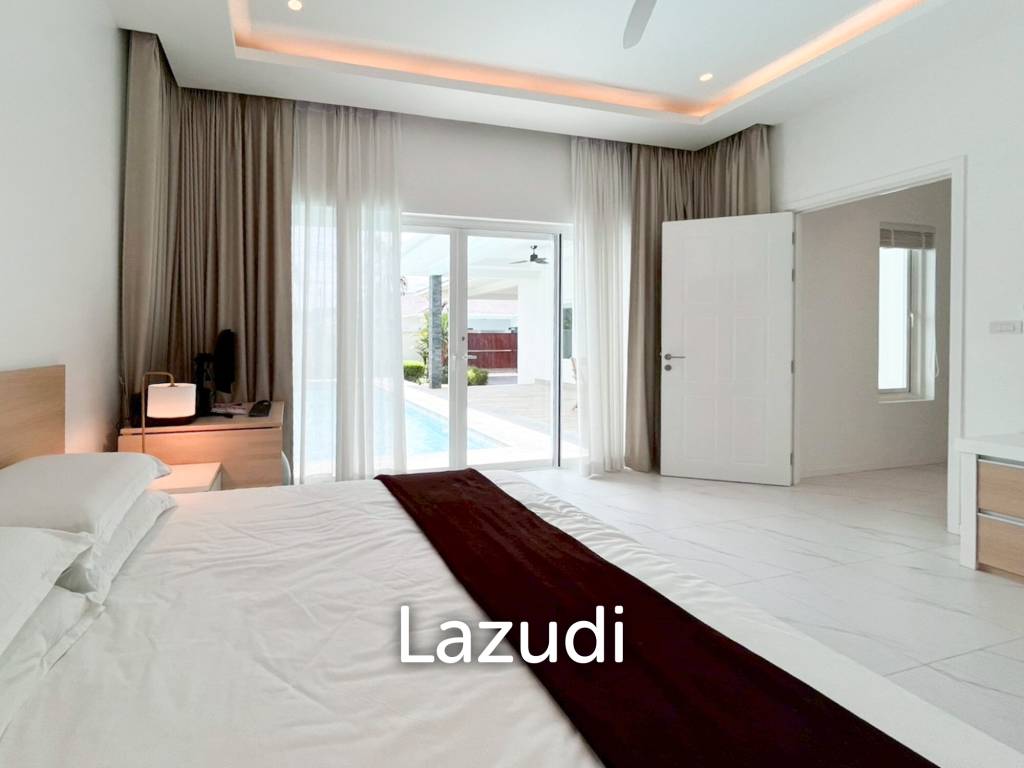 Tropical Golf Retreat Villa at Aria 2, Hua Hin