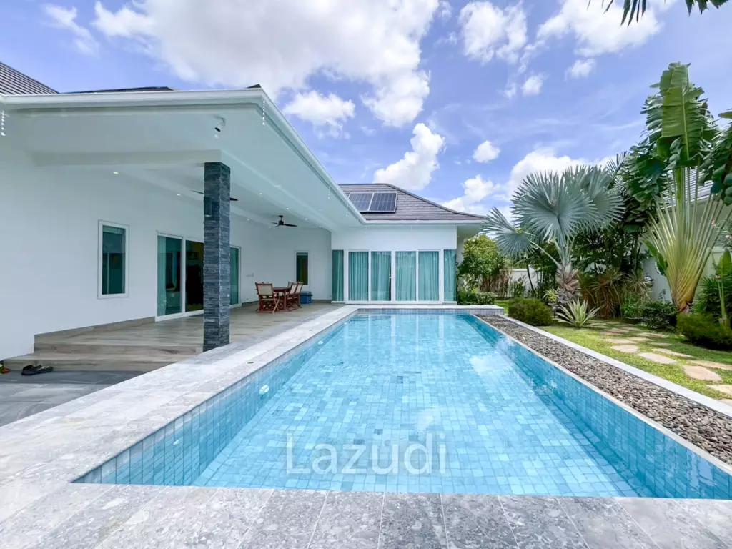 Tropical Golf Retreat Villa at Aria 2, Hua Hin