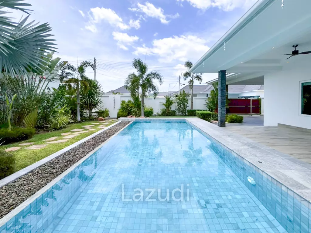 Tropical Golf Retreat Villa at Aria 2, Hua Hin